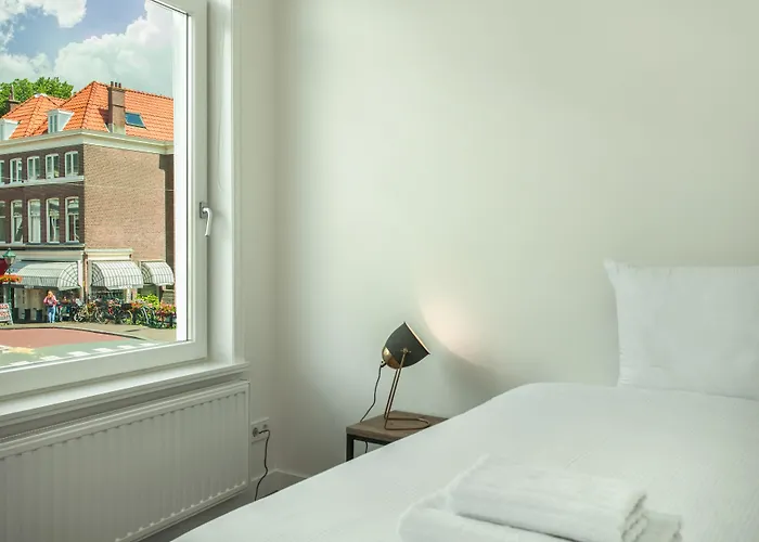 Stayci Serviced Denneweg * The Hague