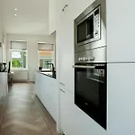 Apartmán Stayci Serviced Denneweg *